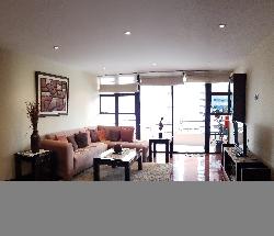 Apartamento en Renta o Venta en zona 14 Amueblado