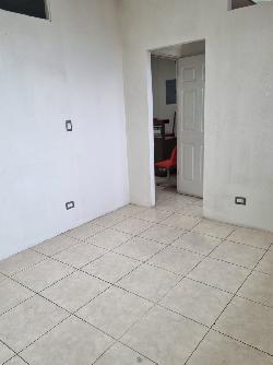 Oficina en Venta y Renta en zona 11 Miraflores  