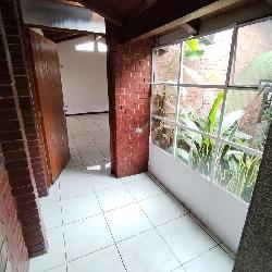 Casa de 1 Nivel en Renta en Zona 9 Guatemala