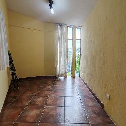 Apartamento en renta en Monte Maria 1 dentro de garita