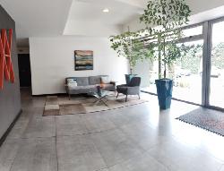 Apartamento en Renta en Zona 10 Edificio Verona