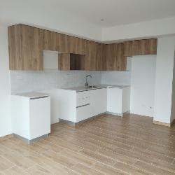 Apartamento en renta en zona 9 de 3 habitaciones