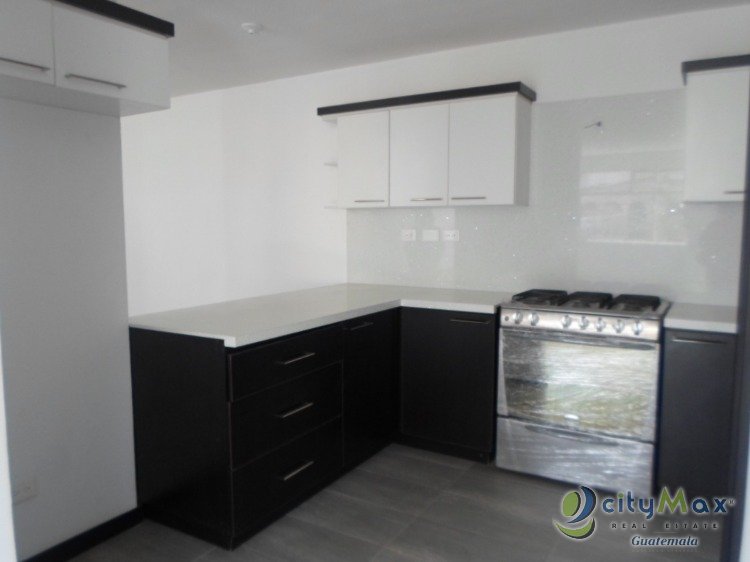 Apartamento con 147.79m2 en Venta Zona 10 Los Proceres