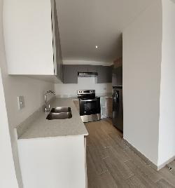 Apartamento casi-nuevo en alquiler Parque 10