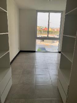 Apartamento en renta en zona 5 de Villa Nueva 