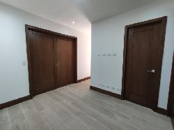 Apartamento en Alquiler Zona 15 con 2 habitaciones