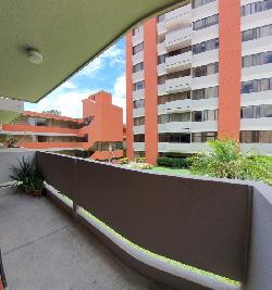 Apartamento en Renta en Villa Real Zona 10.