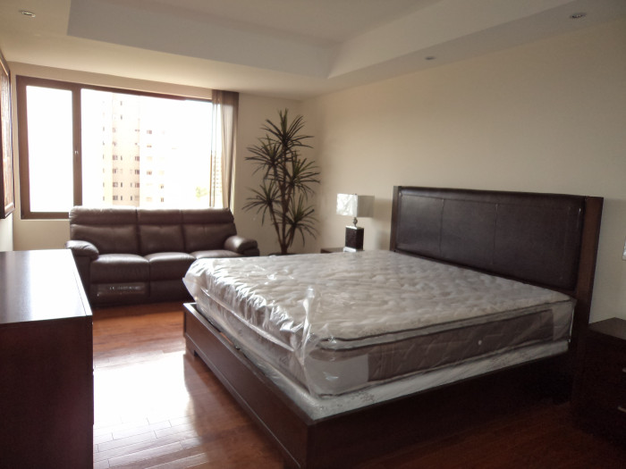 En renta hermoso apartamento amueblado en la Zona 14