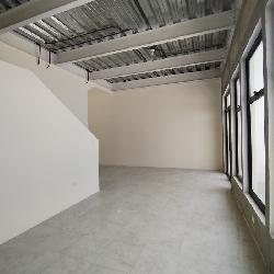 Ofibodega en venta en zona 2 de Mixco Interamericana