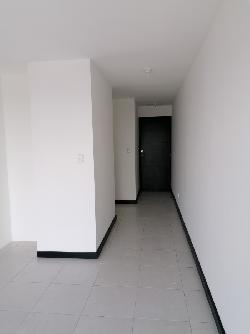 Apartamento de 3 habitaciones en alquiler en zona 7 