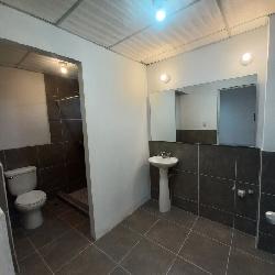 Apartamento en renta zona 11 por el CUM