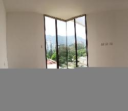 Apartamento con Terraza en VENTA en Zona 15