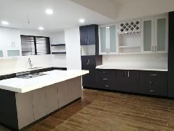 Apartamento en Alquiler Nivel Completo Zona 10 