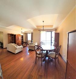 Apartamento en Venta edificio de Zona 10