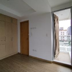 Apartamento en alquiler de 3 habitaciones en zona 10