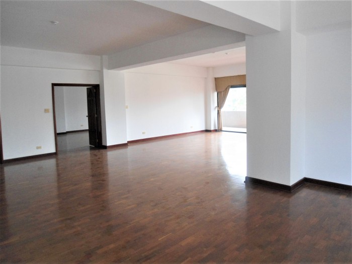 Apartamento en Alquiler Nivel Completo Zona 10 