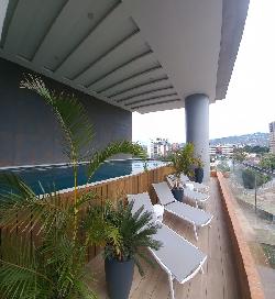 APARTAMENTO EN RENTA EN EDIFICIO BADEN ZONA 15