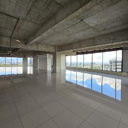 En venta Pent House Oficinas en Zona 10 Diagonal 6