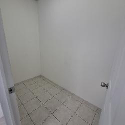 Oficina en Venta y Renta Zona Pradera Zona 10 Guatemala