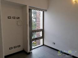 Alquilo apartamento en zona 15 con 2 Dormitorios