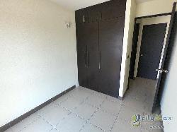 Apartamento en Renta en Zona 1 Torre Entre Arboles