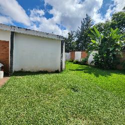 Casa-Terreno en Venta Zona 15 Colonia Trinidad