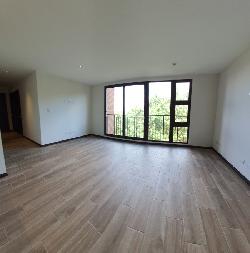 Apartamento Casi Nuevo en renta Edificio 2021 zona 16