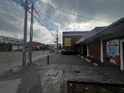 En renta local comercial en Avenida Bolivar Guatemala