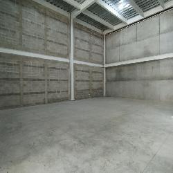 Ofibodega en venta en zona 2 de Mixco Interamericana