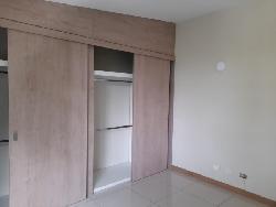 apartamento en alquiler de 1 habitación ZONA 10