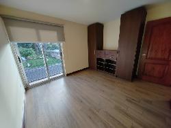 Apartamento en alquiler en zona 15 Vista Hermosa 1