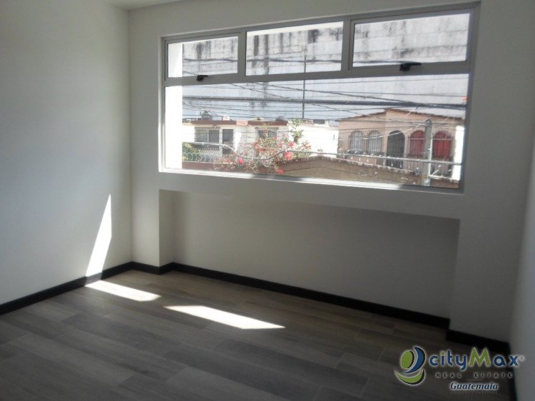 Apartamento con 147.79m2 en Venta Zona 10 Los Proceres