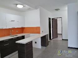 Alquilo apartamento en zona 15 con 2 Dormitorios