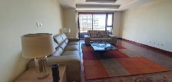 Apartamento en Venta en zona 10 para inversión RENTADO 