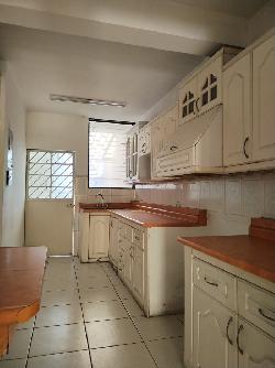 Casa en Renta de suelo Comercial Zona 11 Col. Mariscal