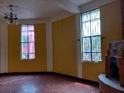 En Venta hotel en el centro histórico Quetzaltenango