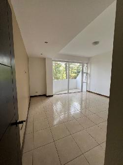 Apartamento en Alquiler en Zona 16 Kanajuyu