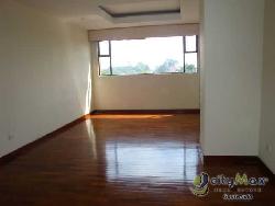 Apartamento en renta en zona 10 