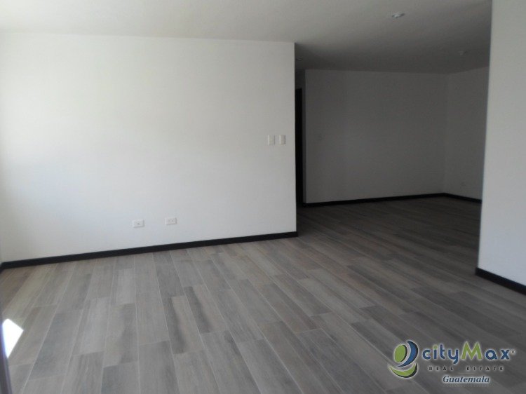 Apartamento con 147.79m2 en Venta Zona 10 Los Proceres