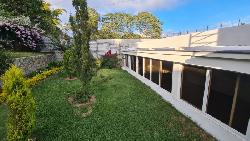 Hermosa Casa en Renta en Santa Catarina Pinula