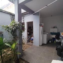 Casa en VENTA en HACIENDA REAL Z.16 Guatemala