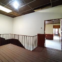 Edificio o Casa en Venta en zona 2 Barrio Moderno