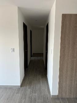 Apartamento en Renta de 3 Habitaciones en Zona 10