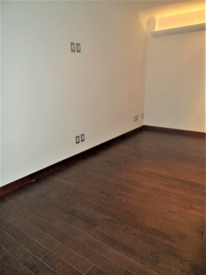 Apartamento en alquiler en zona 14 Edificio Tadeus 