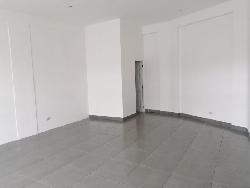 Locales comerciales en USAC zona 12