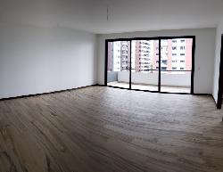 AMPLIO Apartamento en Venta ZONA 14