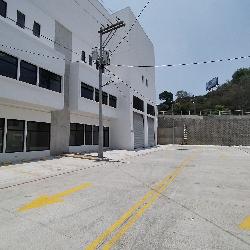 Ofibodega en venta en zona 2 de Mixco Interamericana