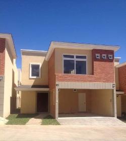 Casa de 200 m2 en venta Villas Campestre 2 Fraijanes