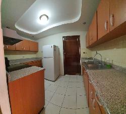 Apartamento en Renta en Villa Real Zona 10.