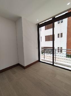 Apartamento en Alquiler Zona 15 con 2 habitaciones